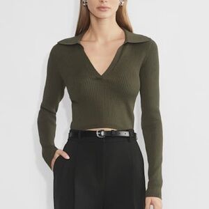 Babaton Aritzia Kelly Green Deep V-Neck Collar Ribbed Long Sleeve Shirt
